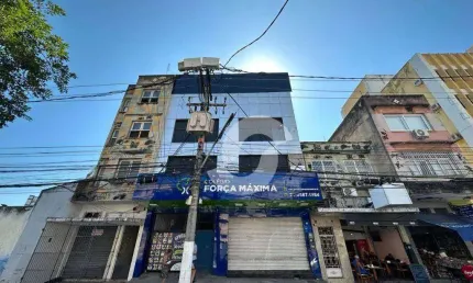 Centro, Niterói. Vendo Prédio com 4 andares, a passos do Plaza Shopping, Barcas. Com 17 salas.