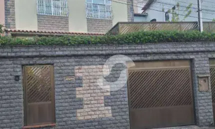 Casa com 4 dormitórios à venda, 329 m² por R$ 650.000,00 - Zé Garoto - São Gonçalo/RJ