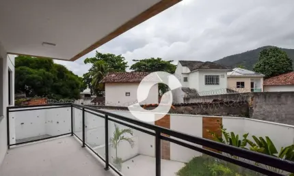 Apartamento com 2 dormitórios à venda, 75 m² por R$ 550.000,00 - Piratininga - Niterói/RJ