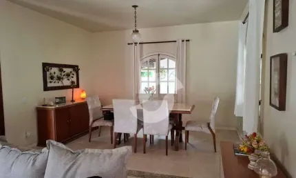 Casa com 2 dormitórios à venda, 299 m² por R$ 1.280.000,00 - Centro - Maricá/RJ