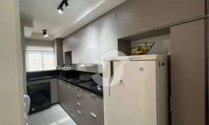 Apartamento com 2 dormitórios à venda, 47 m² por R$ 400.000,00 - Centro - Niterói/RJ