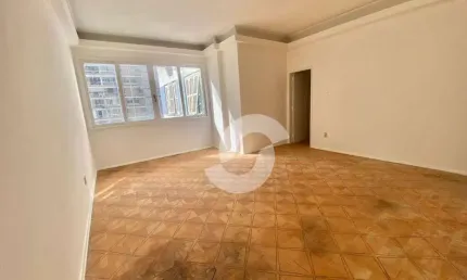 Apartamento com 3 dormitórios à venda, 137 m² por R$ 780.000,00 - Icaraí - Niterói/RJ