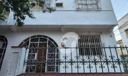 Casa com 5 quartos, 196 m² - venda por R$ 990.000 ou aluguel por R$ 5.618/mês - Icaraí - Niterói/RJ