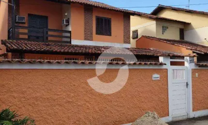 Excelente Casa com 3 dormitórios à venda, 360 m² por R$ 850.000 - Itaipu - Niterói/RJ