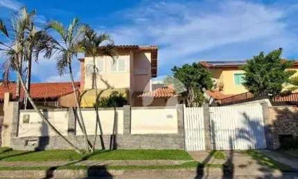 Casa à venda, 160 m² por R$ 1.808.000,00 - Praia de Piratininga - Niterói/RJ