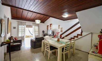 Casa com 4 dormitórios à venda, 228 m² por R$ 1.300.000,00 - Maravista - Niterói/RJ
