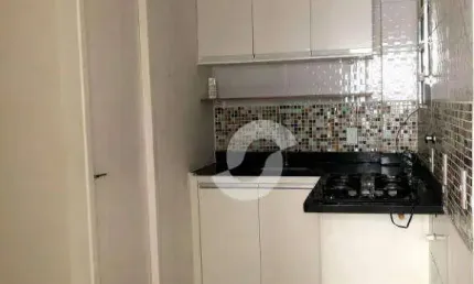 ?? Apartamento no Centro de Niterói  Excelente oportunidade no coração de Niterói! Apartamento com ótima localização, com fácil acesso a todo o comérc