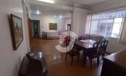 Imóvel amplo com 172m² a venda por r$950.000,00 com 4 quartos, 2 salas, 3 banheiros e dependência de empregada.