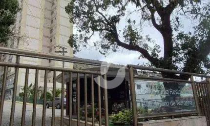 Apartamento com 2 dormitórios à venda, 53 m² e 1 vaga por R$ 220.000 - Santa Rosa - Niterói/RJ