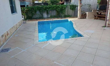 Casa com 4 dormitórios à venda, 270 m² por R$ 990.000,00 - Várzea das Moças - Niterói/RJ