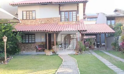 Casa com 3 quartos à venda na Rua Dom Hélder Camara, 469, Camboinhas, Niterói