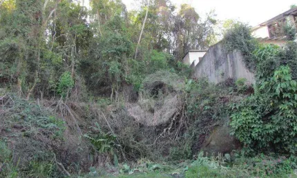 Terreno à venda, 396 m² por R$ 350.000,00 - Itaipu - Niterói/RJ