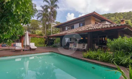 Casa com 6 dormitórios à venda, 800 m² por R$ 5.000.000,00 - Piratininga - Niterói/RJ