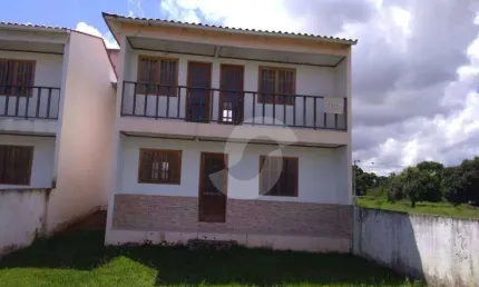 Casa duplex com 2 dormitórios à venda, 87 m² por R$ 170.000,00 - Retiro São Joaquim - Itaboraí/RJ
