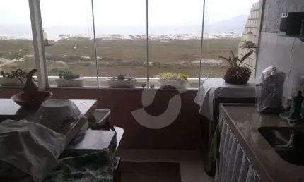 Cobertura com 3 dormitórios à venda, 227 m² por R$ 1.500.000,00 - Cabo Frio - Cabo Frio/RJ