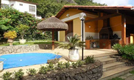 Casa à venda, 239 m² por R$ 1.656.000,00 - Itaipu - Niterói/RJ
