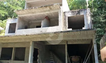 Casa com 4 dormitórios à venda, 510 m² por R$ 555.000,00 - Itaipu - Niterói/RJ