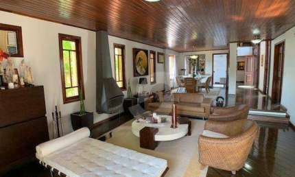 Casa com 4 dormitórios à venda, 832 m² por R$ 2.649.000,00 - Pendotiba - Niterói/RJ