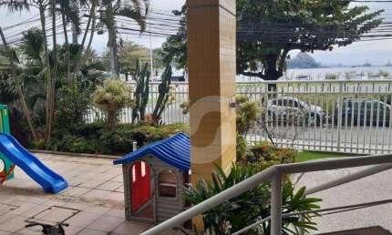 Apartamento com 2 dormitórios à venda, 60 m² por R$ 465.000,00 - Charitas - Niterói/RJ