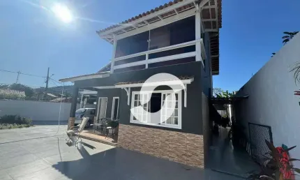 Casa com 6 dormitórios à venda, 240 m² por R$ 950.000,00 - Itaipu - Niterói/RJ