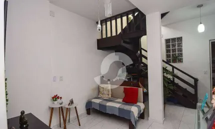 Casa com 5 dormitórios à venda, 258 m² por R$ 690.000,00 - Santa Rosa - Niterói/RJ