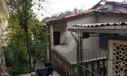 Casa à venda, 160 m² por R$ 500.000,00 - Santa Rosa - Niterói/RJ