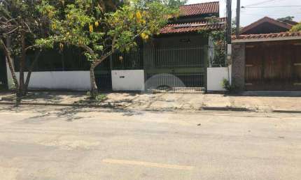 Casa com 4 dormitórios à venda, 180 m² por R$ 3.000.000,00 - São Francisco - Niterói/RJ