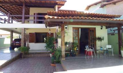 Casa com 4 dormitórios à venda, 300 m² por R$ 1.050.000,00 - Itaipu - Niterói/RJ