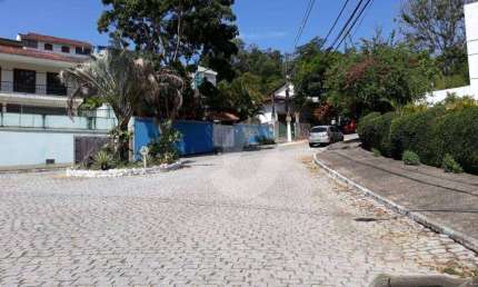 Terreno à venda, 560 m² por R$ 60.000,00 - Baldeador - Niterói/RJ