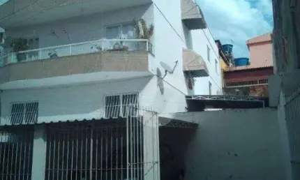Apartamento com 2 dormitórios à venda, 70 m² por R$ 190.000,00 - Galo Branco - São Gonçalo/RJ