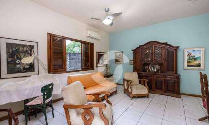 Casa à venda, 240 m² por R$ 750.000,00 - Pendotiba - Niterói/RJ