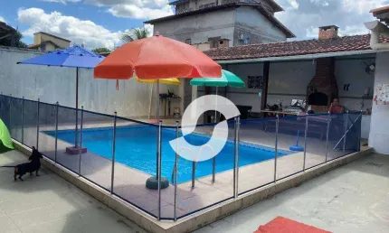 Casa com 3 dormitórios à venda, 132 m² por R$ 800.000,00 - Maravista - Niterói/RJ