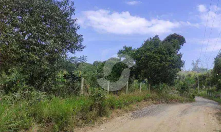 Área à venda, 3515 m² por R$ 300.000,00 - Retiro - Maricá/RJ