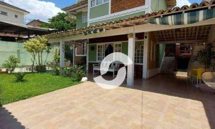 Linda casa com 3 quartos à venda, 201 m² por R$ 780.000 - Piratininga - Niterói/RJ