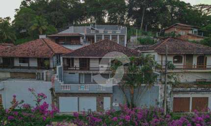 Casa, 376 m² - venda por R$ 780.000,00 ou aluguel por R$ 3.931,42/mês - Itaipu - Niterói/RJ