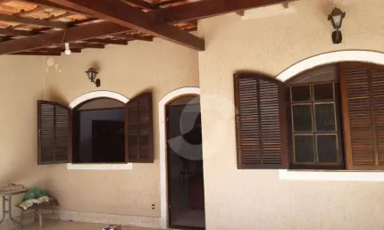 Casa com 3 dormitórios e lazer - Barroco (Itaipuaçu) - Maricá/RJ