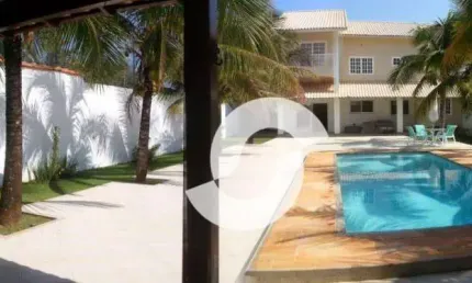Casa com 4 dormitórios à venda, 229 m² por R$ 990.000,00 - Itaipuaçu - Maricá/RJ