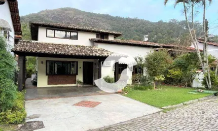 Casa com 3 dormitórios à venda, 164 m² por R$ 1.100.000,00 - Pendotiba - Niterói/RJ