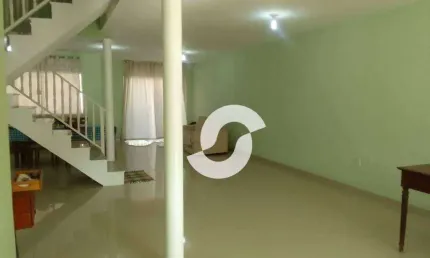 Casa com 3 dormitórios à venda, 180 m² por R$ 1.200.000,00 - Piratininga - Niterói/RJ