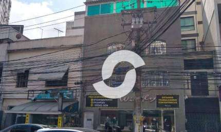 Excelente ponto em Icaraí  na Rua Gavião Peixoto para quem deseja construir um pequeno prédio para futura locação de lojas e salas..