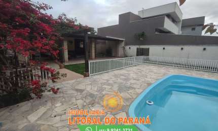 Casa 03 dormitórios com Piscina  -  Atami Sul - Pontal do Paraná