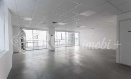 Laje Comercial de 356m² para locação, pronta para uso na Av. Paulista  ao lado do metrô por R$ 30.000,00