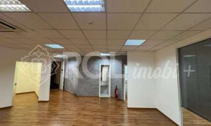 CONJUNTO COMERCIAL  ÇIRAGAN - 4 SALAS- 4 BANHEIROS - 5 VAGAS - LOCAÇÃO