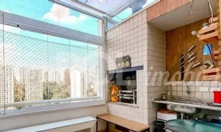 Cobertura Duplex com 3 Quartos e 4 banheiros à Venda, 160 m², Vila Suzana, estuda permuta apto de menor valor na região.