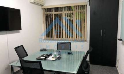 Casa comercial com 4 salas para alugar na Rua Diogo Moreira, Pinheiros, São Paulo, 300 m2 por R$ 19.000