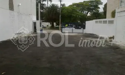 Terreno comercial para alugar na Rua Bento de Andrade, 586, Jardim Paulista, São Paulo por R$ 10.500