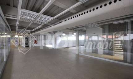 PRÉDIO COMERCIAL 1970 M² 3 PAVIMENTOS - FUTURA ESTAÇÃO DE METRÔ SANTA MARINA - LOCAÇÃO