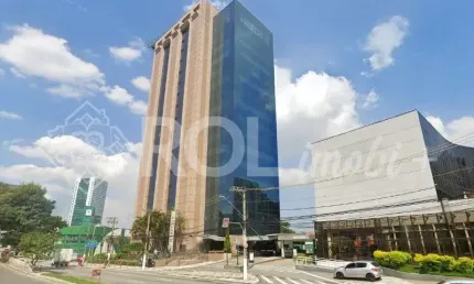 Sala comercial de 775m² para locação em pinheiros, são paulo-sp: 8 salas, 9 banheiros, 21 vagas de garagem!