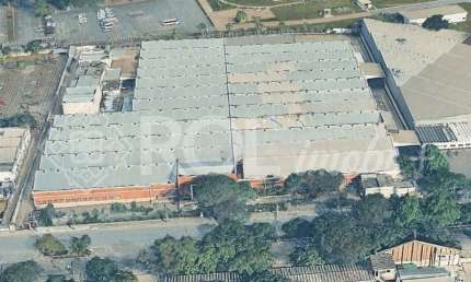 Galpão Comercial de Luxo no Jaguaré: 10 Salas, 6 Banheiros, 15 Vagas de Garagem, 7.936,89 m² - São Paulo-SP