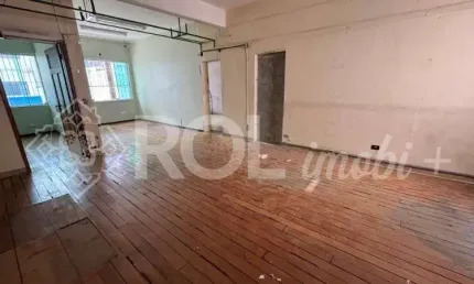 Conjunto comercial 140 m² - metrô reública - locação
